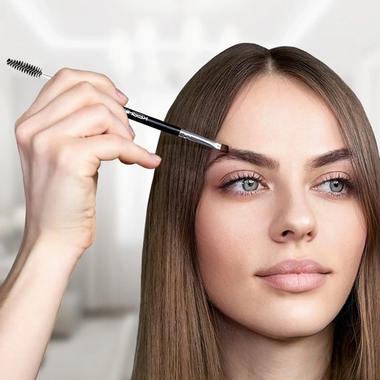 How to use the Eyebrow Duo Brush